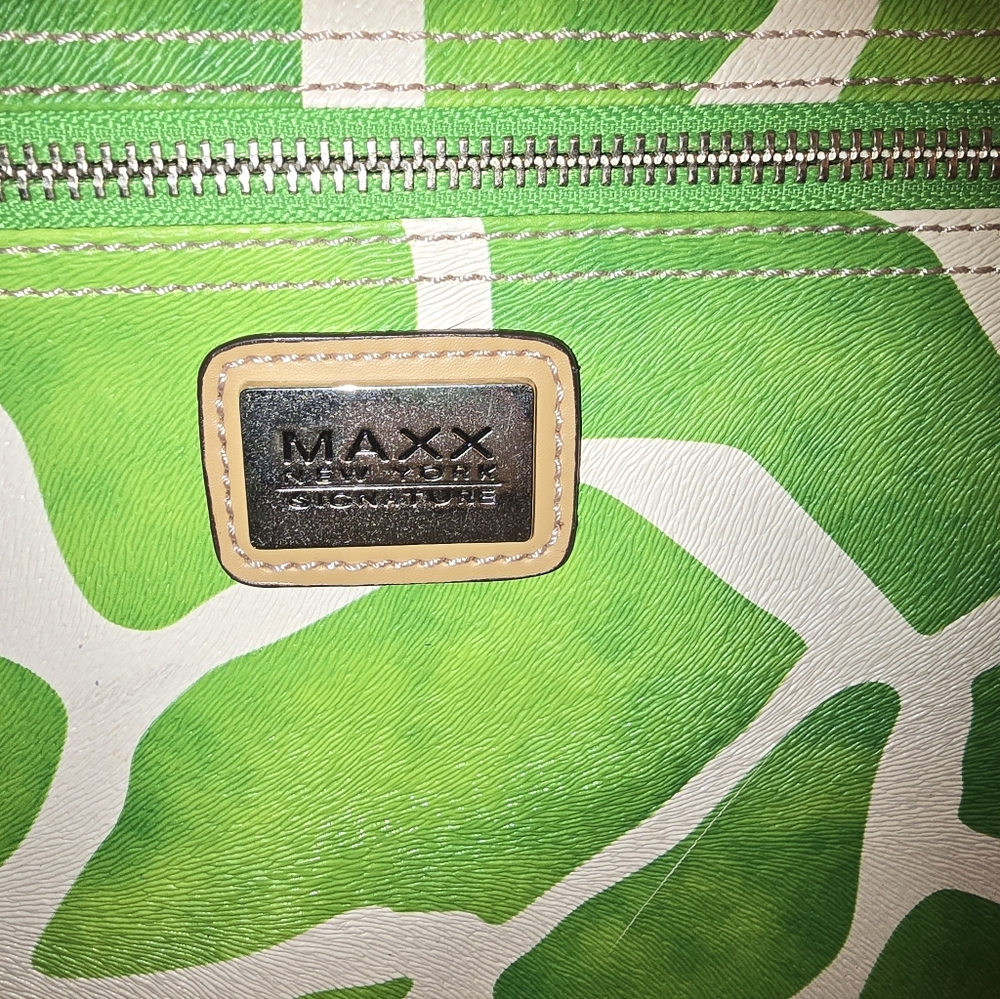 Beautiful Tote Bag By Maxx New York Signature In Preloved Condition - Picture 3 of 13